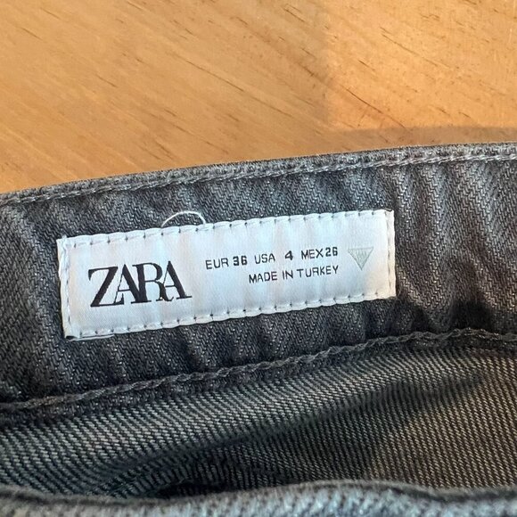 Zara Womens Boyfriend Jean Short Sz 4US Gray Distressed Destructed - Picture 6 of 10